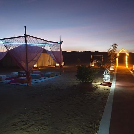 Desert Romantic Camp Merzouga Eksteriør billede