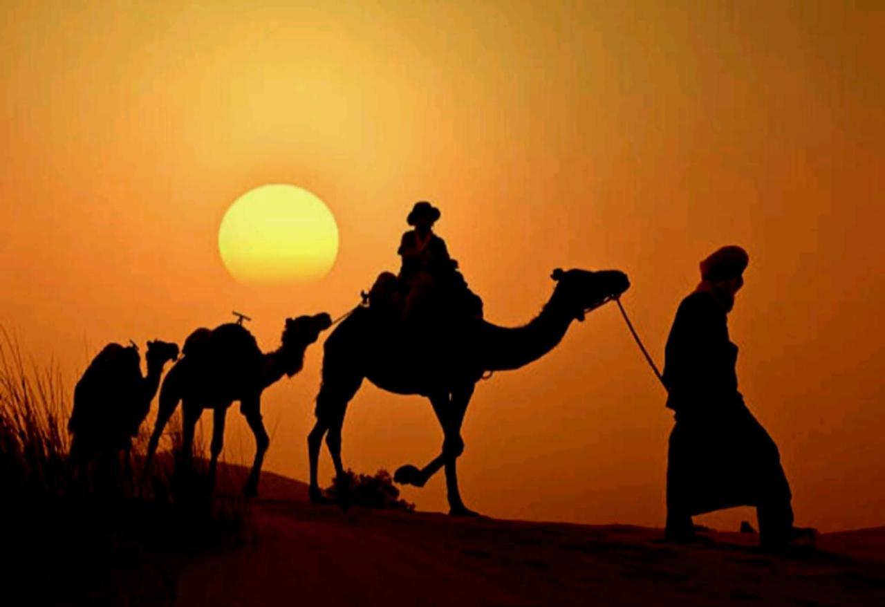 Desert Romantic Camp Merzouga Eksteriør billede