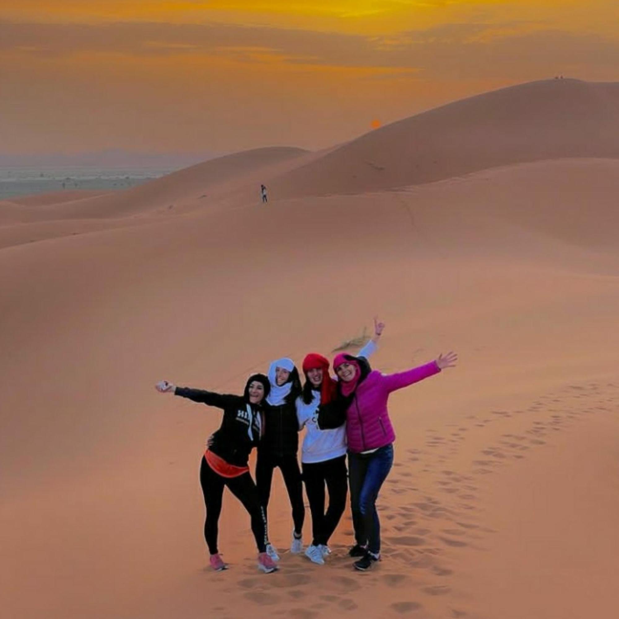Desert Romantic Camp Merzouga Eksteriør billede