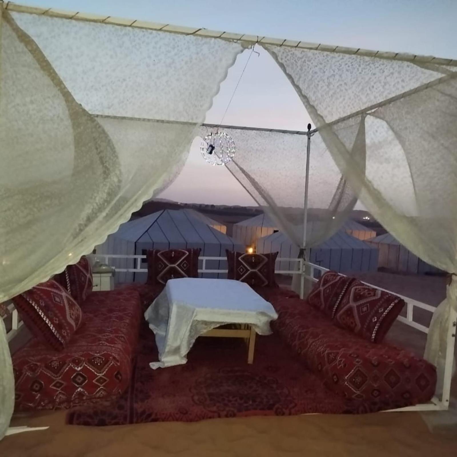 Desert Romantic Camp Merzouga Eksteriør billede