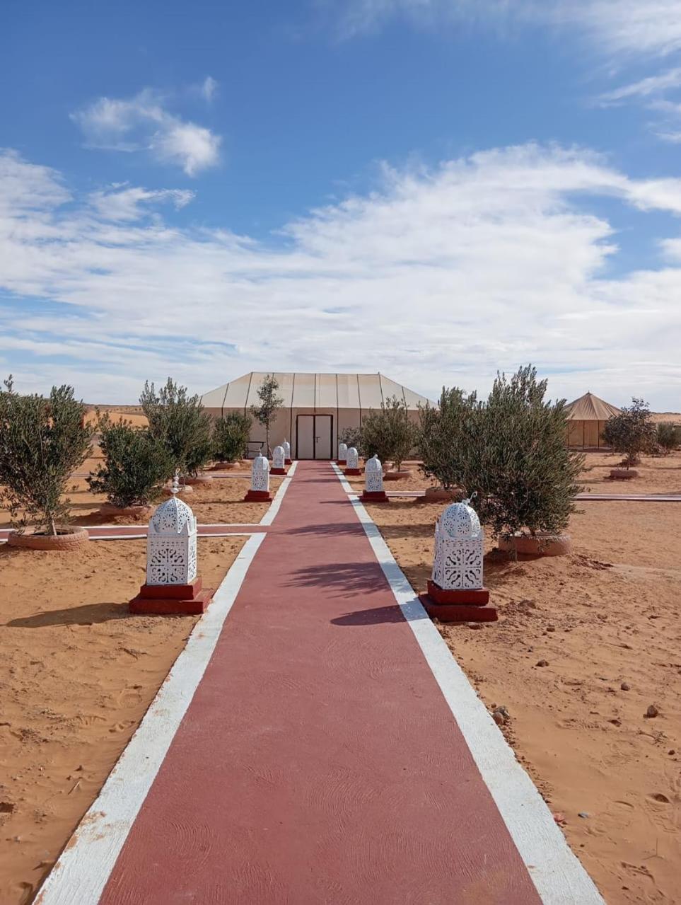 Desert Romantic Camp Merzouga Eksteriør billede